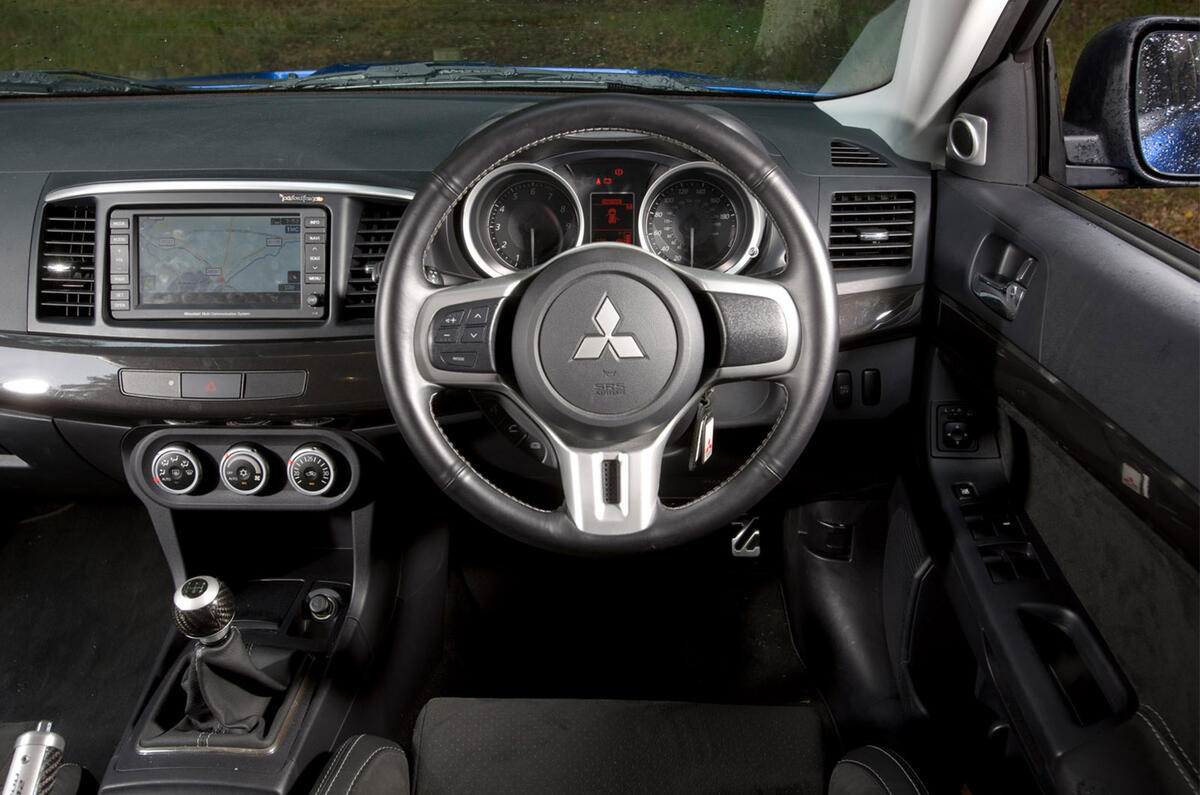 Mitsubishi Lancer Evo X - interior Mitsubishi Lancer Evo X - interior