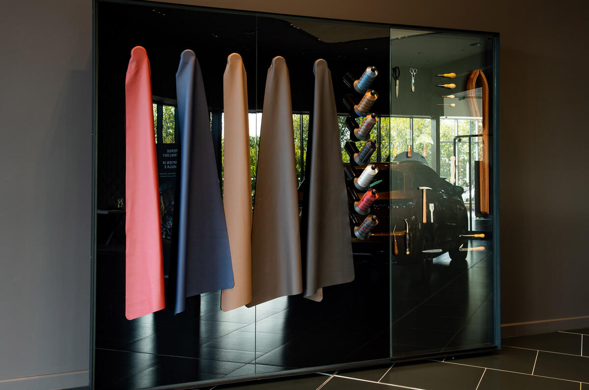 PSA flagship store PSA flagship store