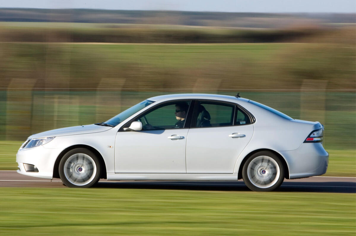 Saab 9-3 - side Saab 9-3 - side