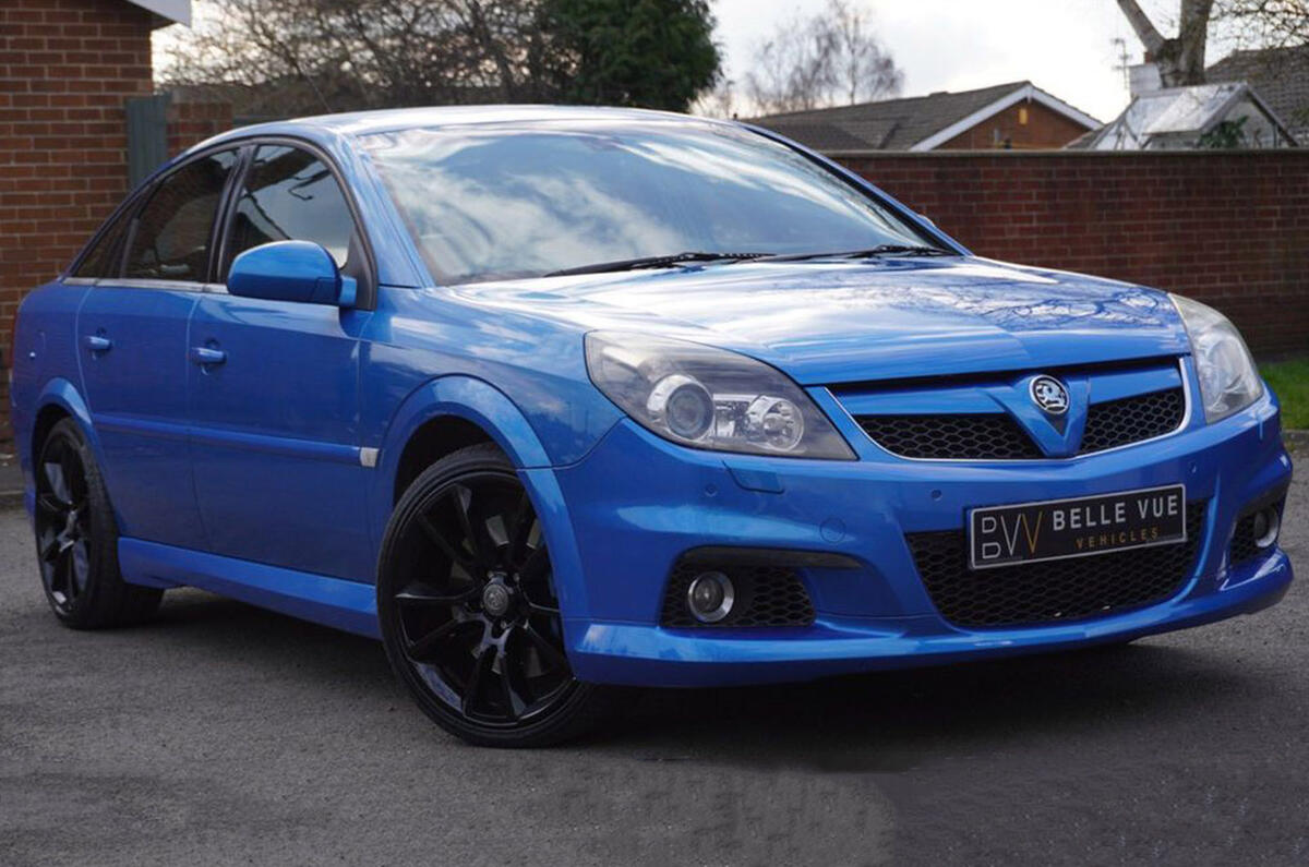 Vauxhall Vectra VXR - static front