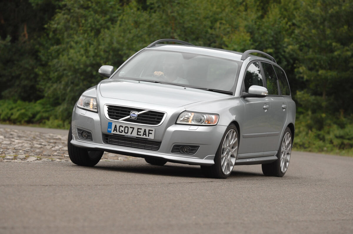 Volvo V50 2007 - hero front Volvo V50 2007 - hero front