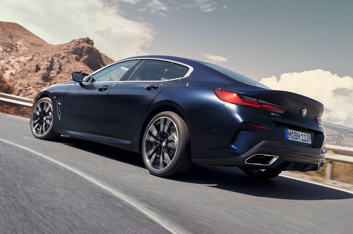 90 2022 BMW 8 Series refresh grancoupe tracking rear 90 2022 BMW 8 Series refresh grancoupe tracking rear