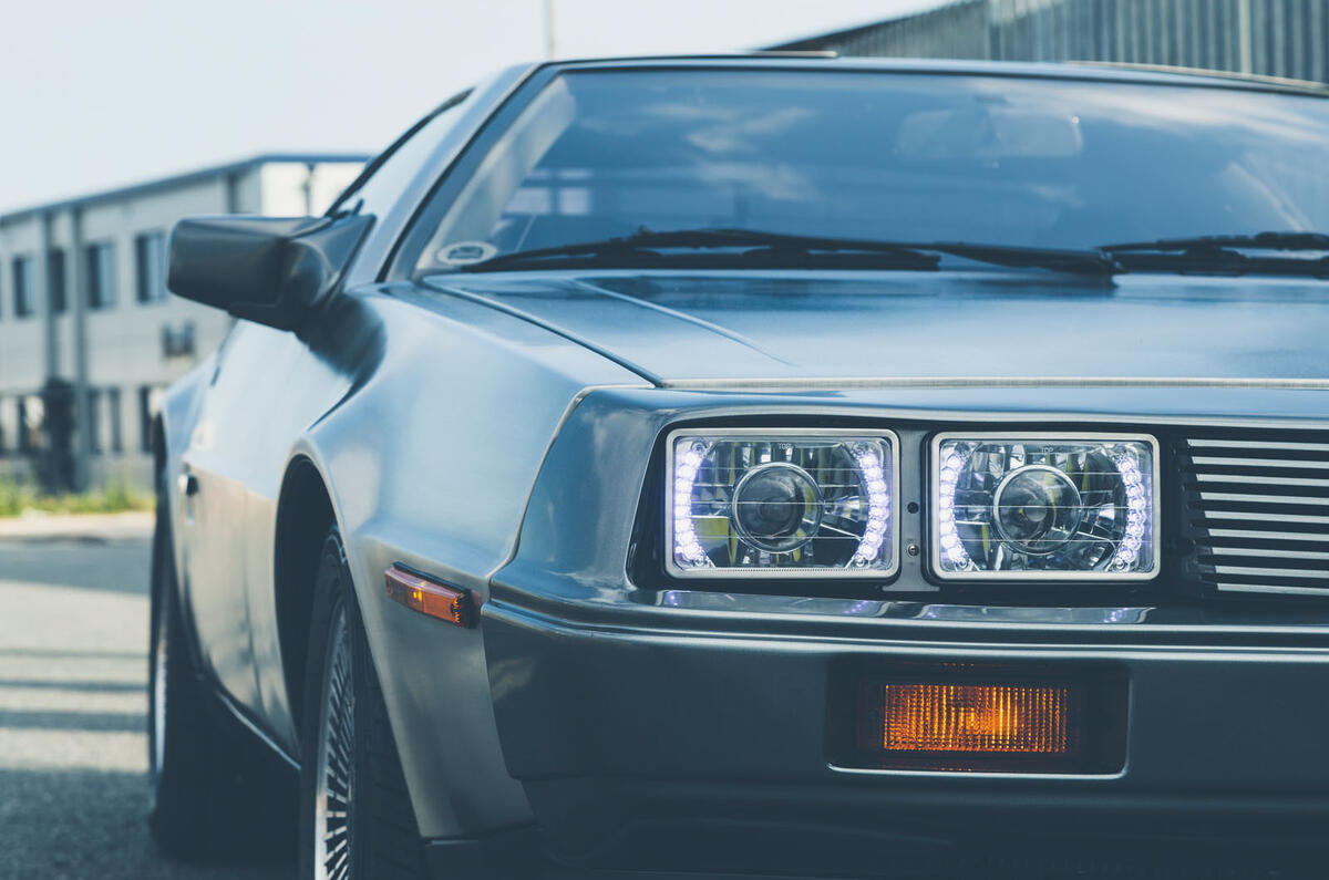 Driving a battery powered DeLorean - LED lights