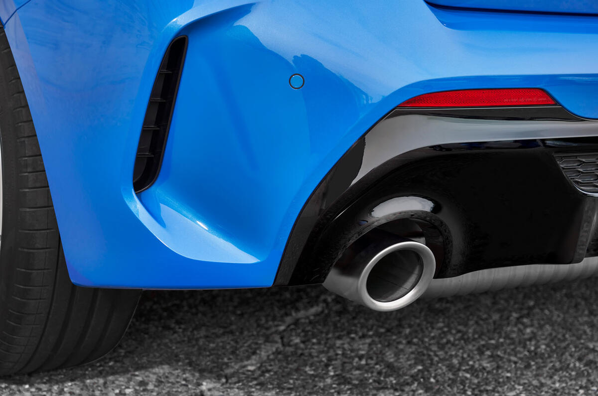 BMW 1 Series 2019 official reveal - exhaust