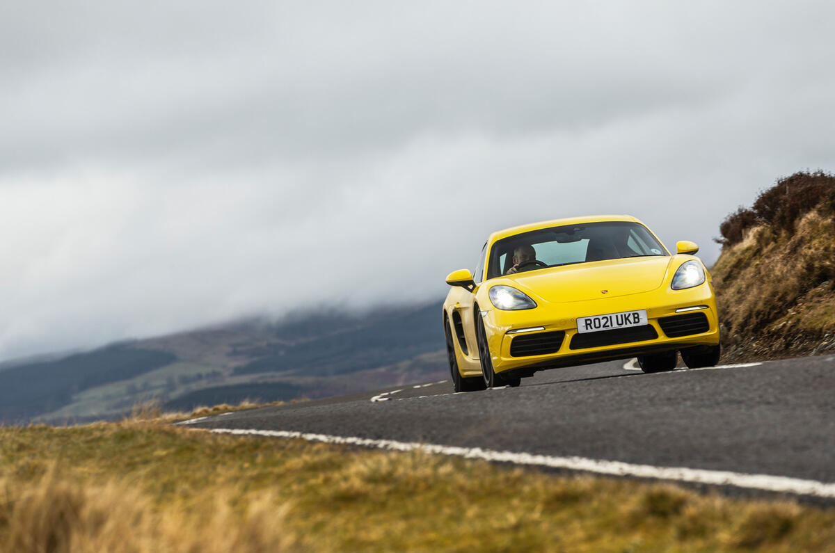 90 bmw m240i triple test. 90 bmw m240i triple test.