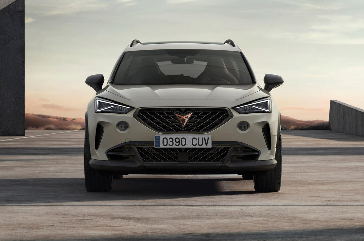 90 Cupra Formentor VZ5 2021 official images static nose