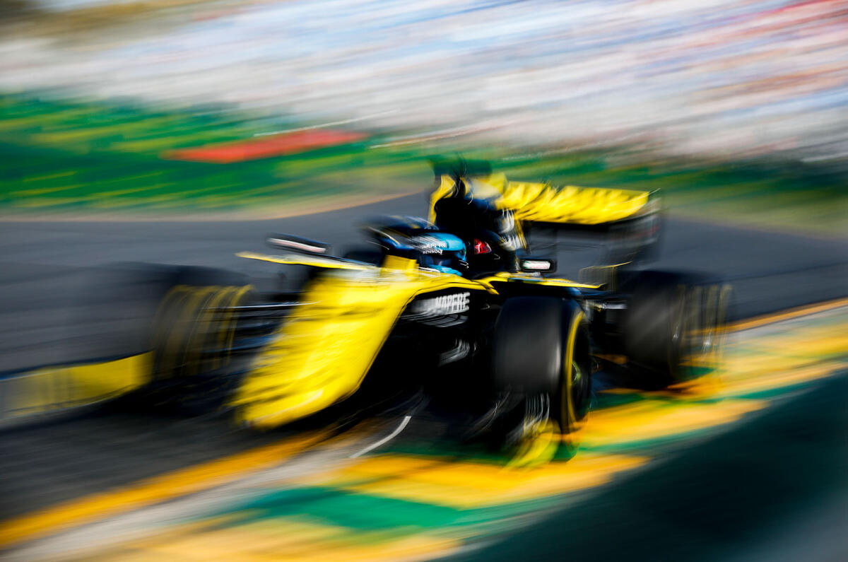 Daniel Ricciardo interview - Renault Daniel Ricciardo interview - Renault
