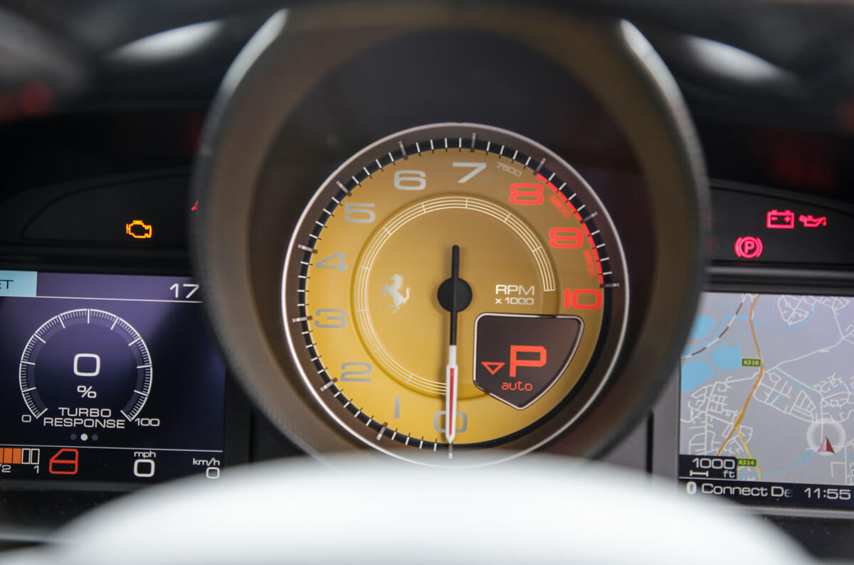 Ferrari 488 GTB rewind - instruments Ferrari 488 GTB rewind - instruments