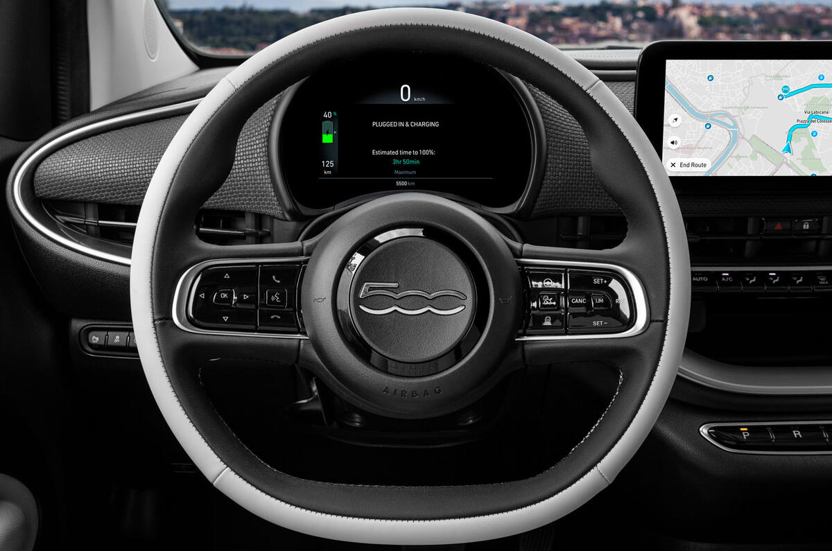 Fiat 500 electric 2020 official press images - steering wheel Fiat 500 electric 2020 official press images - steering wheel