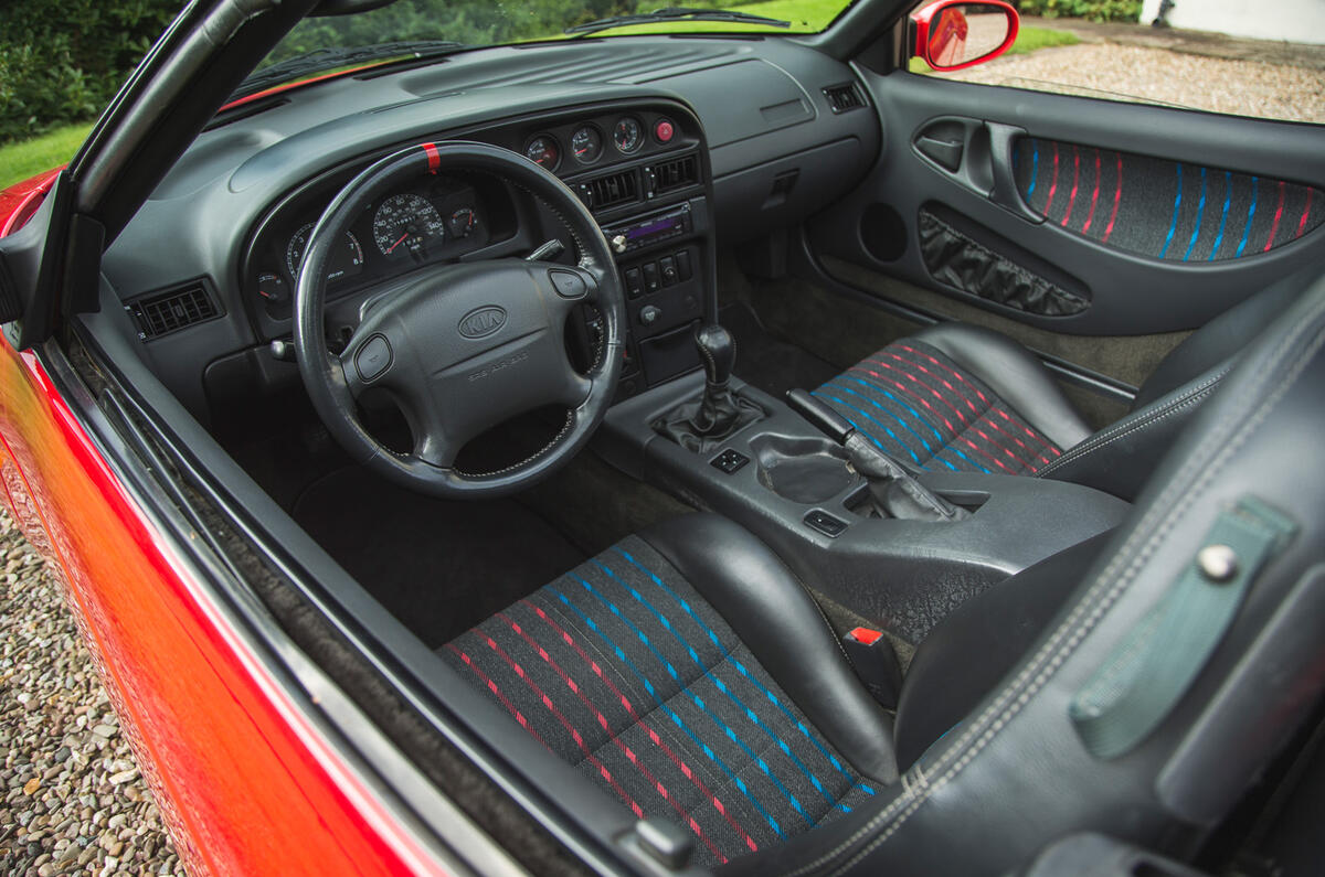 90 Kia Elan revisit 2021 cabin 90 Kia Elan revisit 2021 cabin