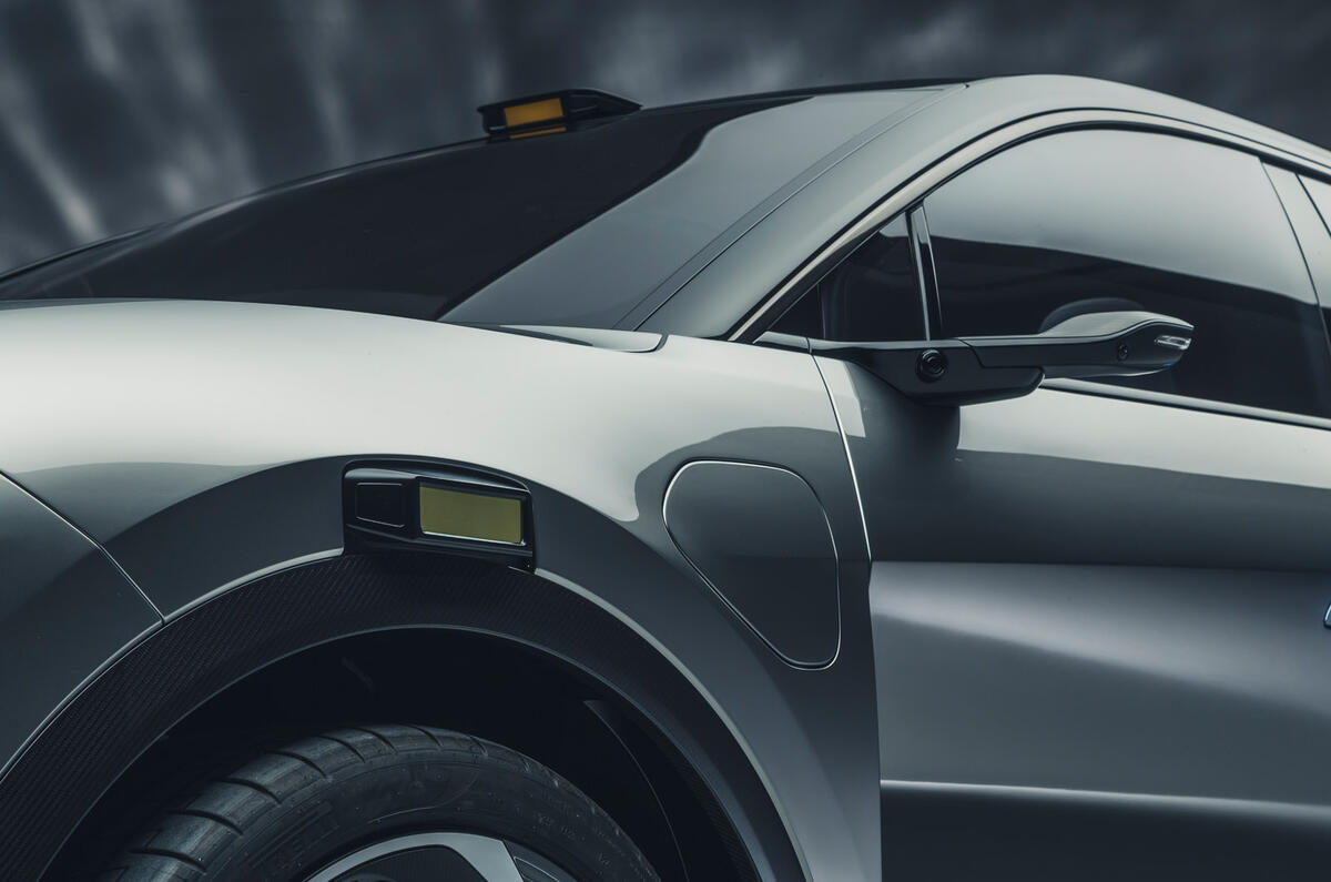 90 Lotus Eletre 2022 official reveal Autocar side lidar 90 Lotus Eletre 2022 official reveal Autocar side lidar