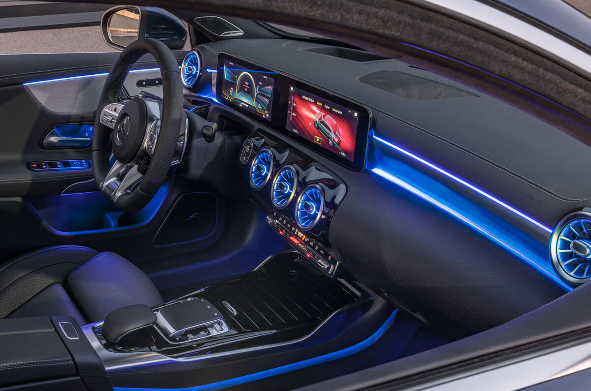 Mercedes-AMG A35 Saloon 2019 official reveal - ambient lighting