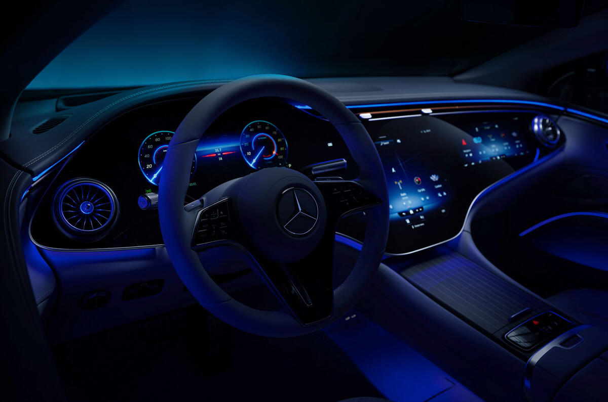 90 Mercedes Benz EQS interior official steering wheel night 90 Mercedes Benz EQS interior official steering wheel night
