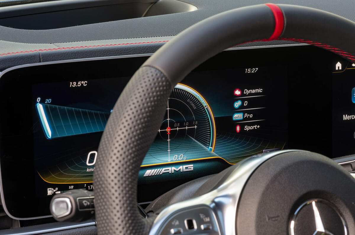 Mercedes-AMG GLE 53 official press reveal - instruments