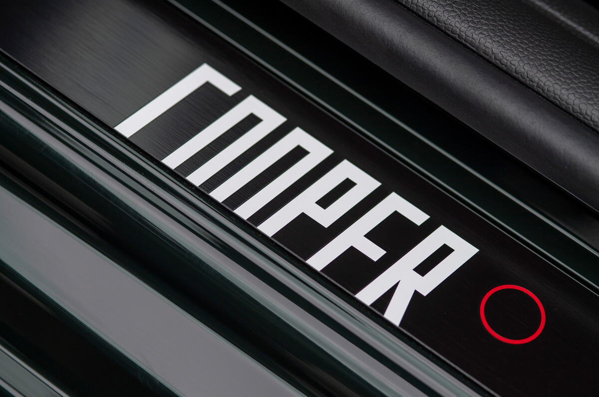 90 Mini JCW anniversary official images side sills 90 Mini JCW anniversary official images side sills