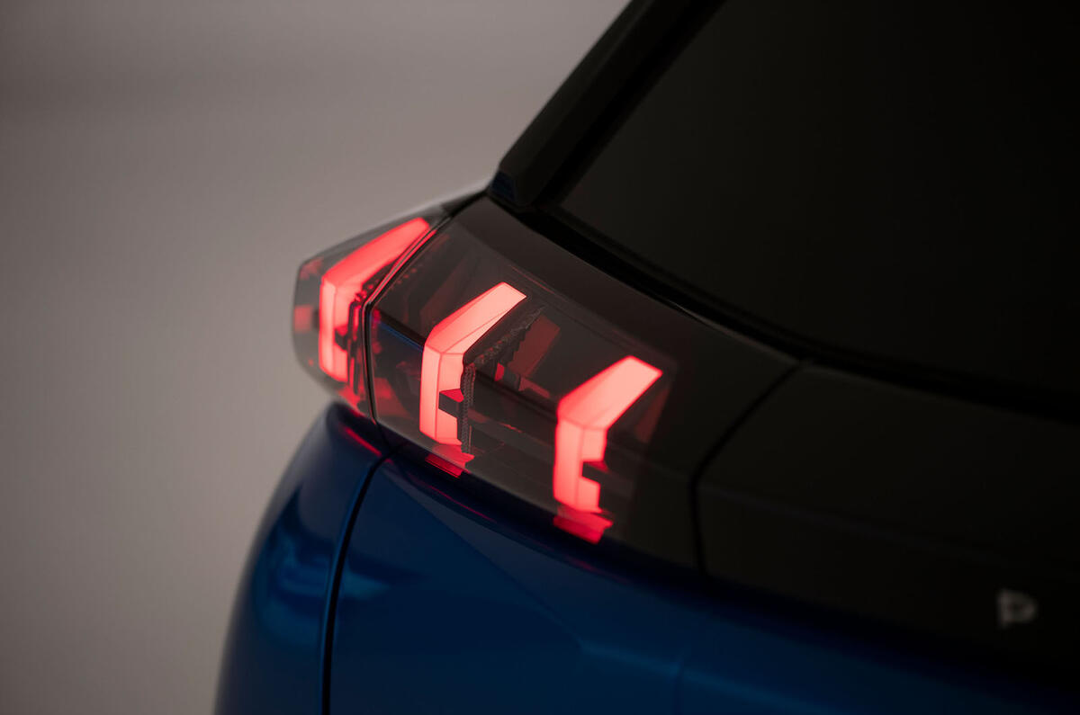 Peugeot e-2008 reveal studio - rear lights