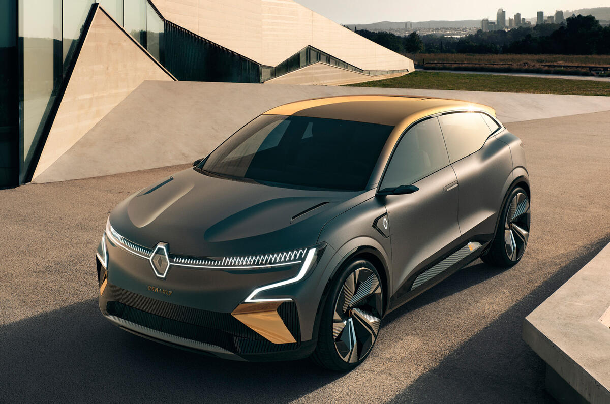 Renault Megane eVision concept official images - static front