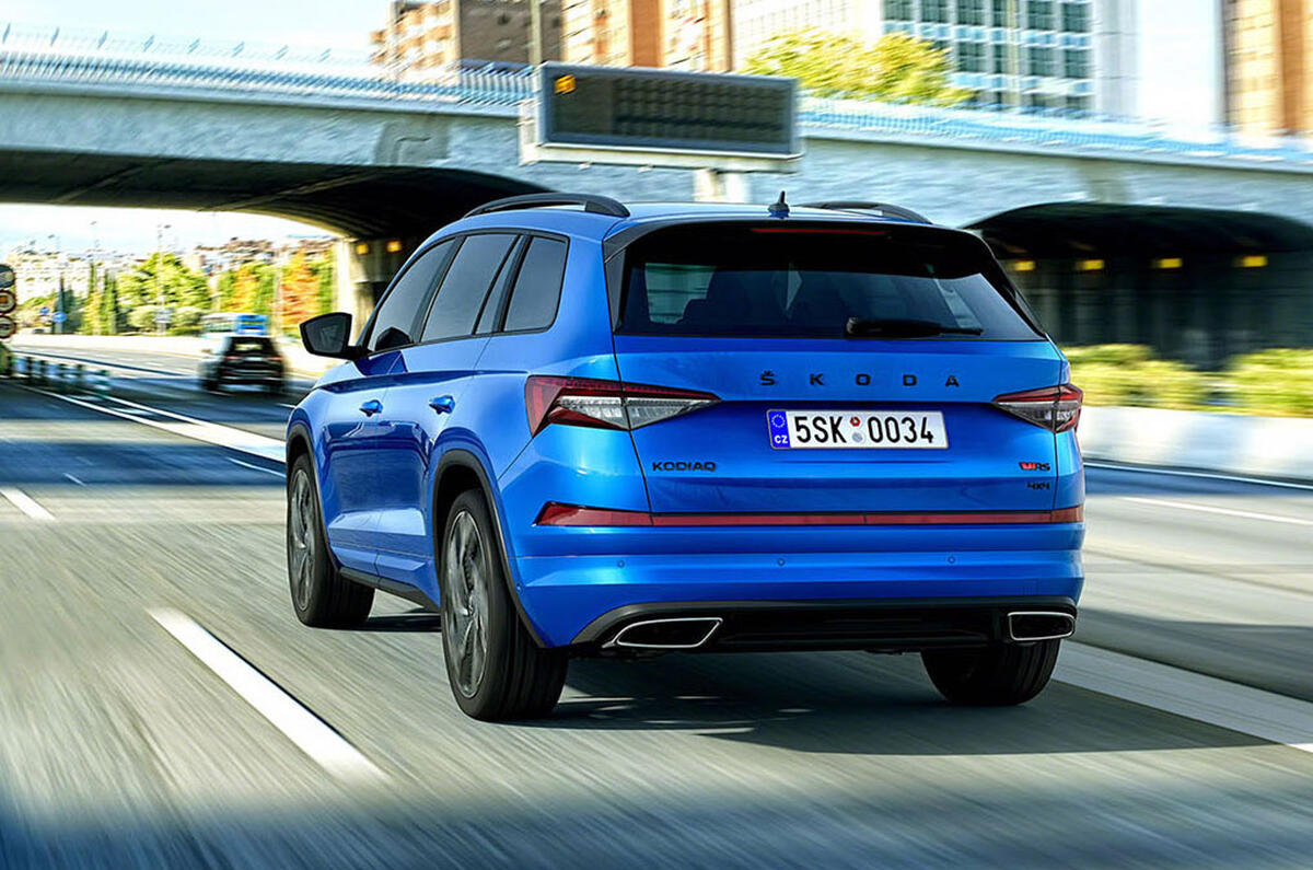 90 Skoda Kodiaq VRS 2021 official images tracking rear