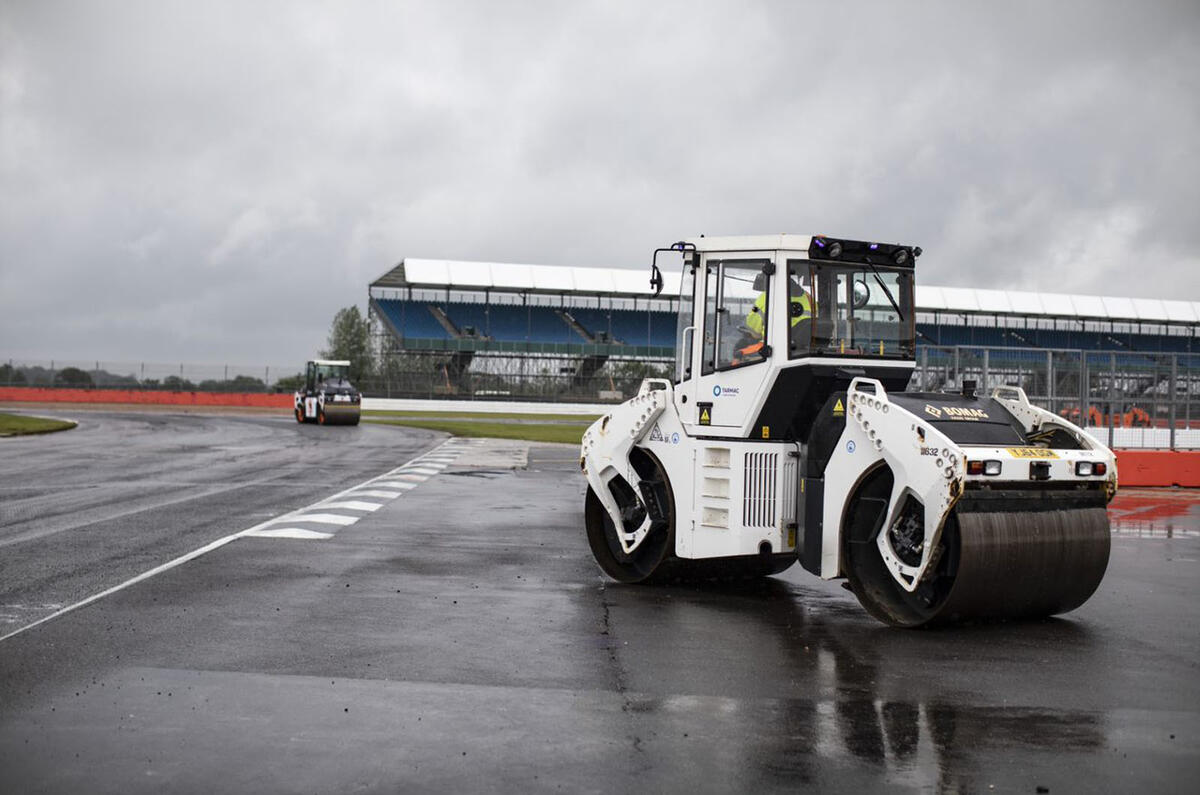 New Tarmac at Silverstone for 2019 - steamroller