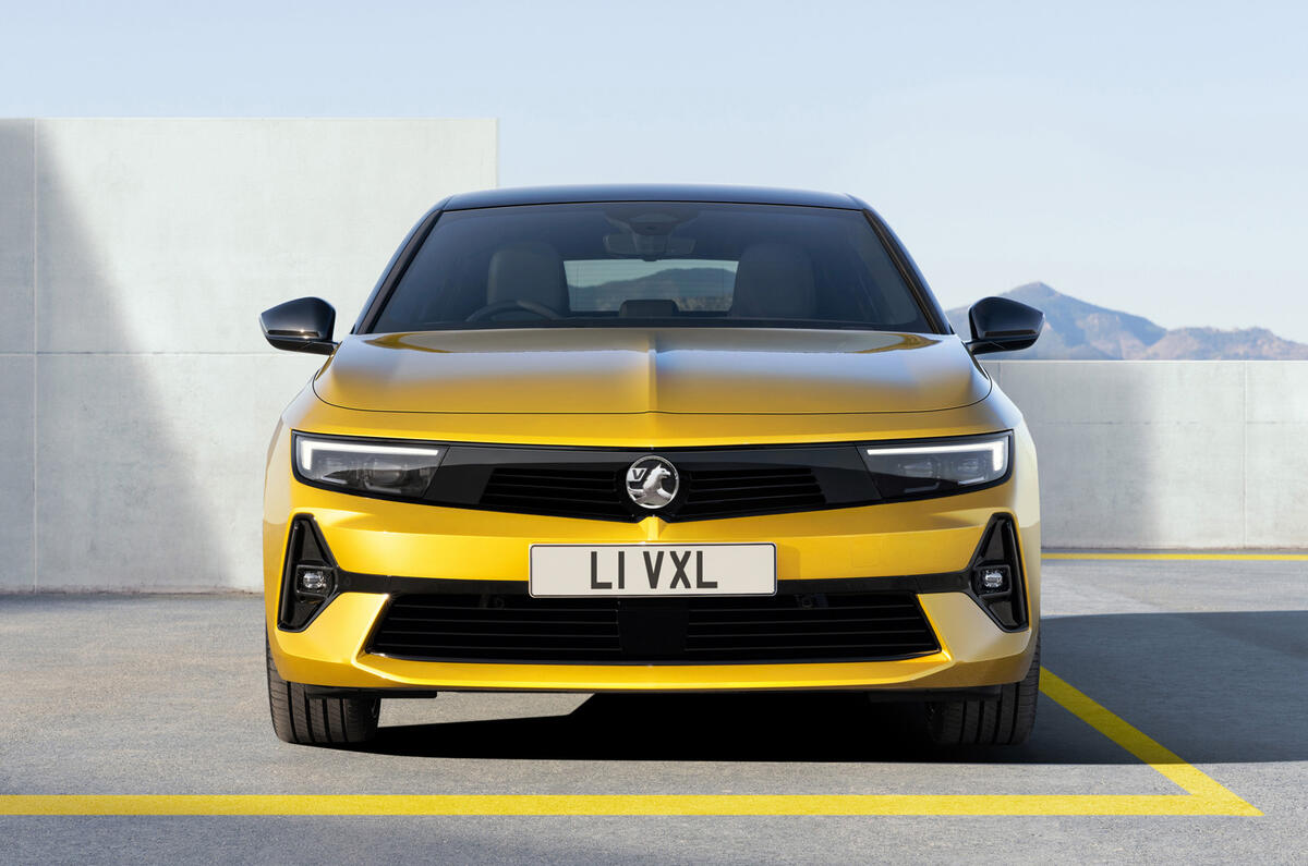 90 Vauxhall Astra 2022 official images nose 90 Vauxhall Astra 2022 official images nose