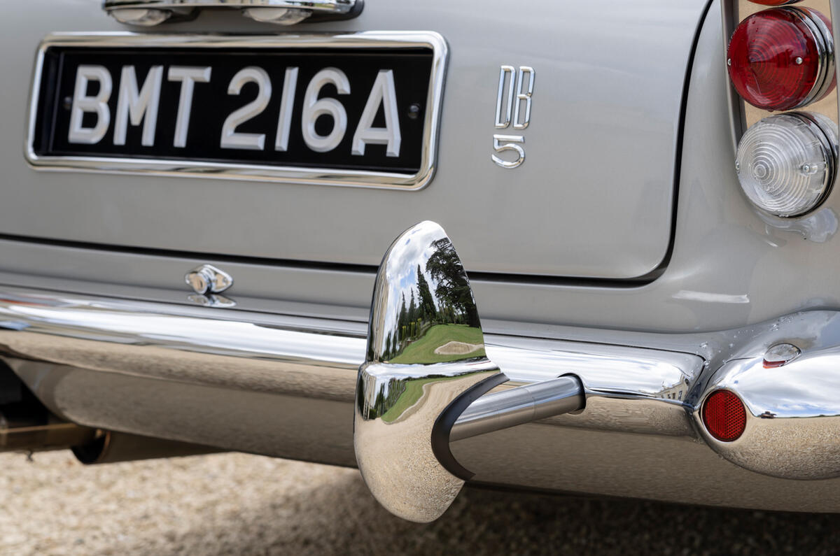 91 Aston Martin DB5 Goldfinger road test 2021 bumpers 91 Aston Martin DB5 Goldfinger road test 2021 bumpers