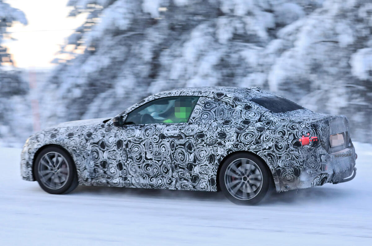 BMW 2 Series Coupe winter test spy images - side BMW 2 Series Coupe winter test spy images - side