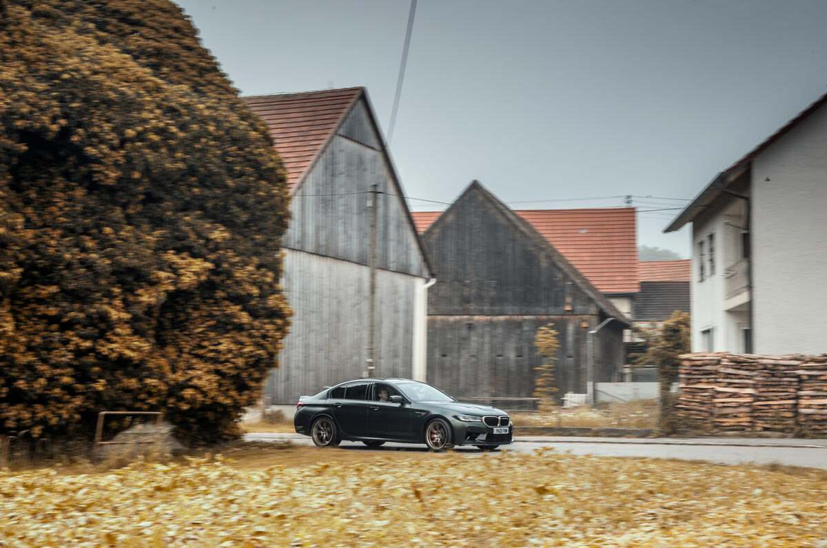 91 bmw m5 cs panning 91 bmw m5 cs panning