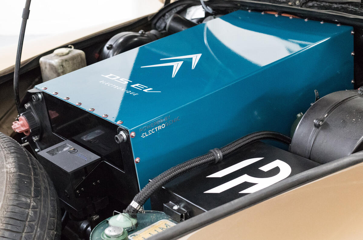 91 Citroen DS EV 2021 official motor 91 Citroen DS EV 2021 official motor