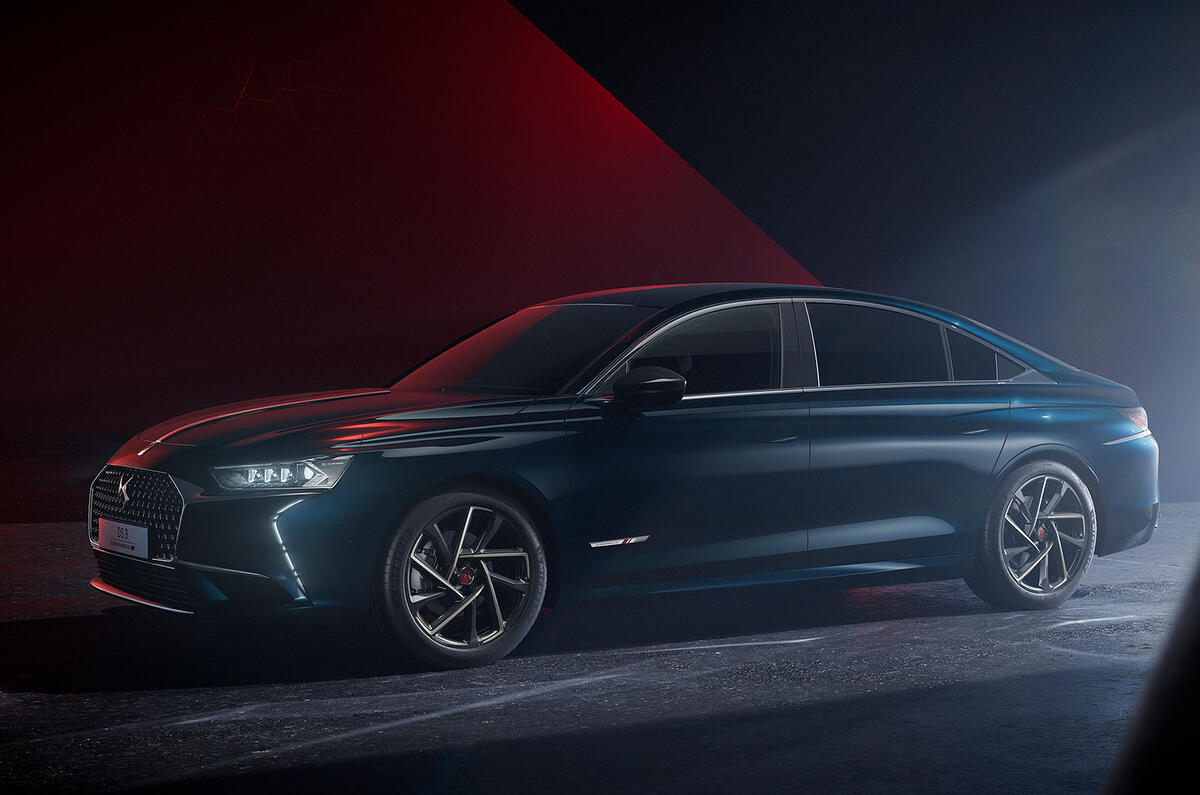 DS 9 official press images - static front DS 9 official press images - static front