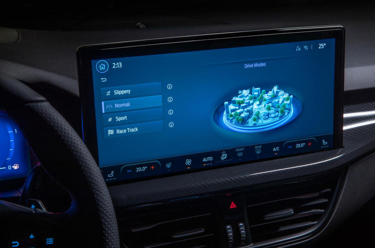91 ford focus 2021 refresh official images st drive modes 91 ford focus 2021 refresh official images st drive modes