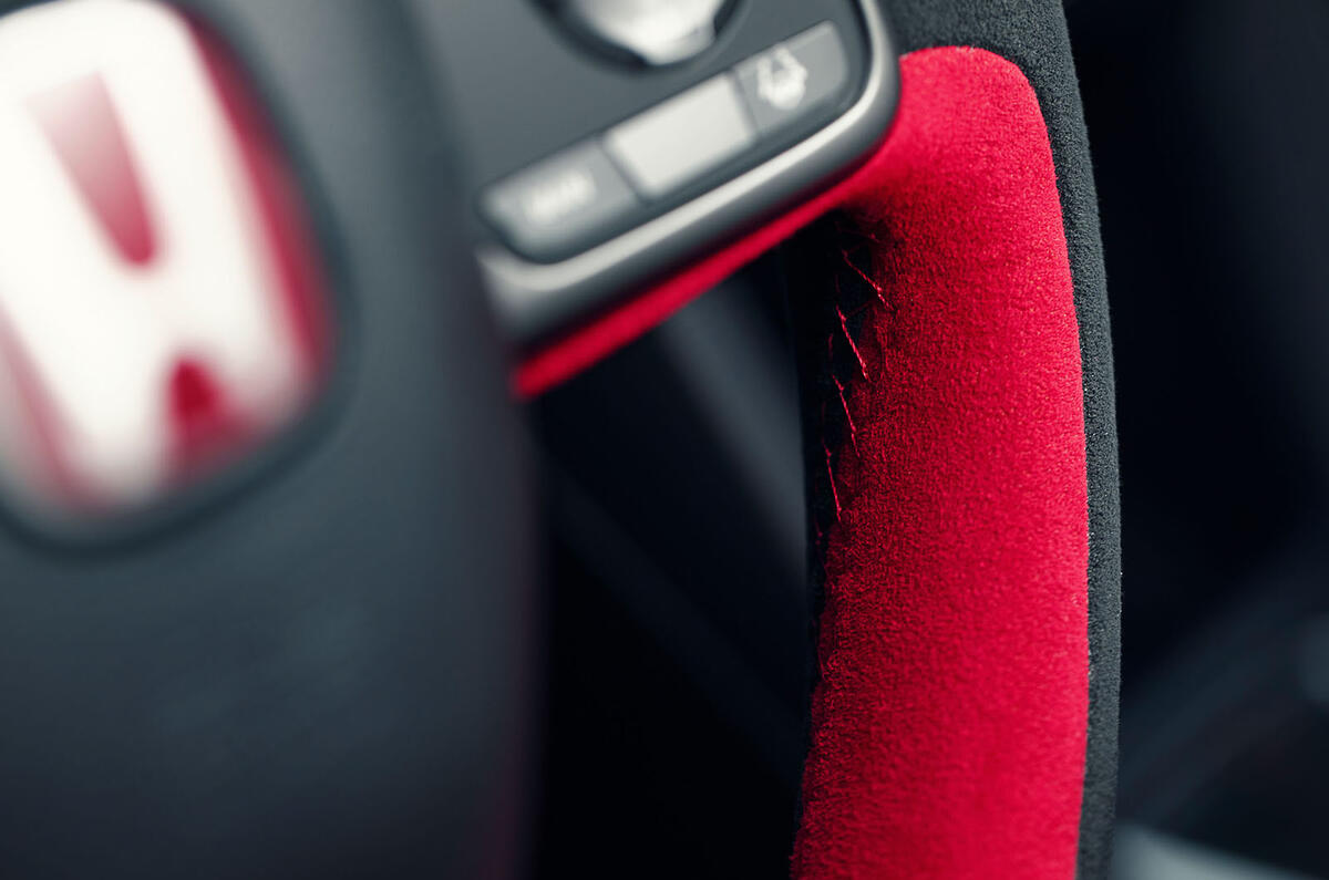 Honda Civic Type R limited edition 2020 official press photos - interior trim Honda Civic Type R limited edition 2020 official press photos - interior trim