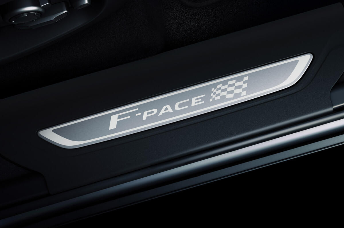 Jaguar F-Pace Chequered Flag edition - scuff plates