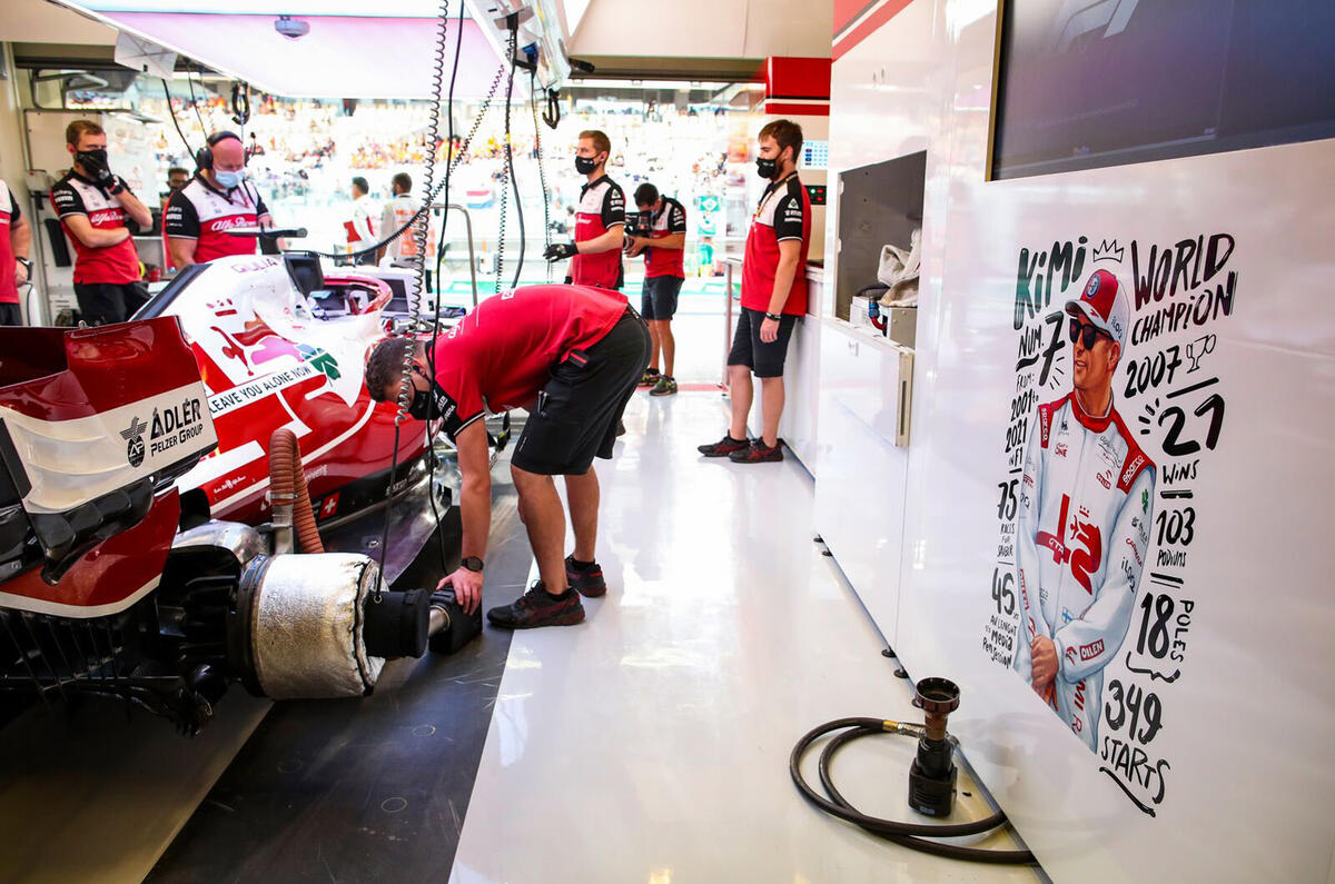 91 Kimi final F1 interview pitlane 91 Kimi final F1 interview pitlane