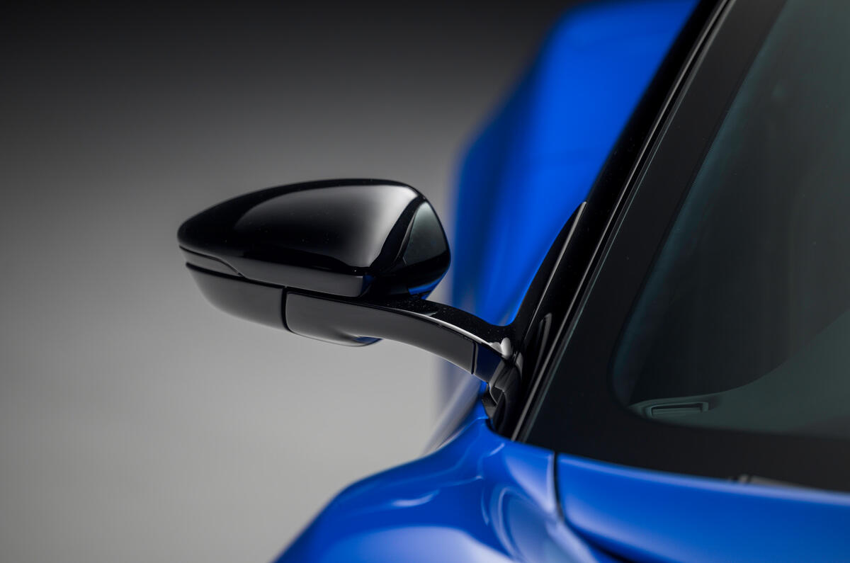 91 Lotus Emira 2021 reveal wing mirrors 91 Lotus Emira 2021 reveal wing mirrors