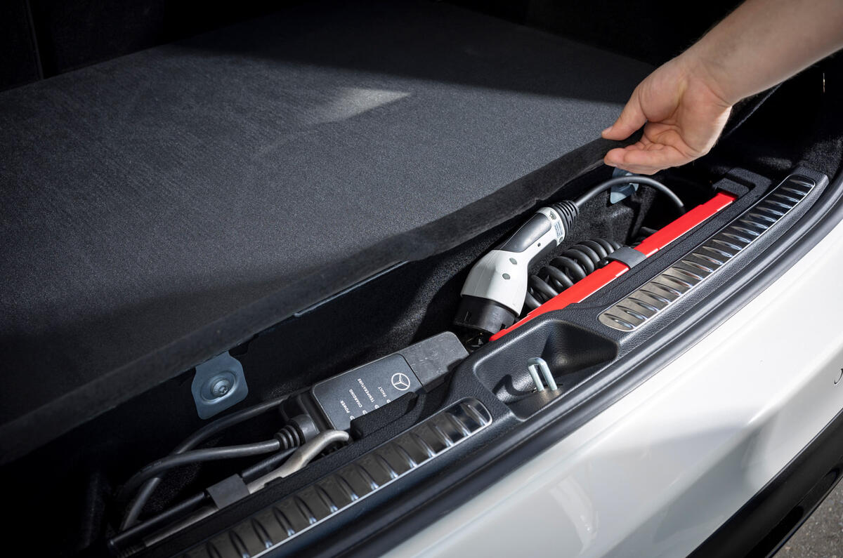 91 mercedes benz glc plug