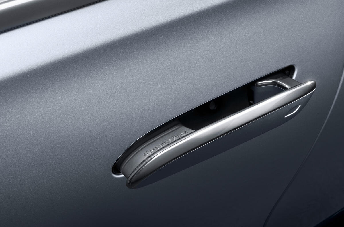 2021 Mercedes-Benz S-Class official reveal images - door handles 2021 Mercedes-Benz S-Class official reveal images - door handles