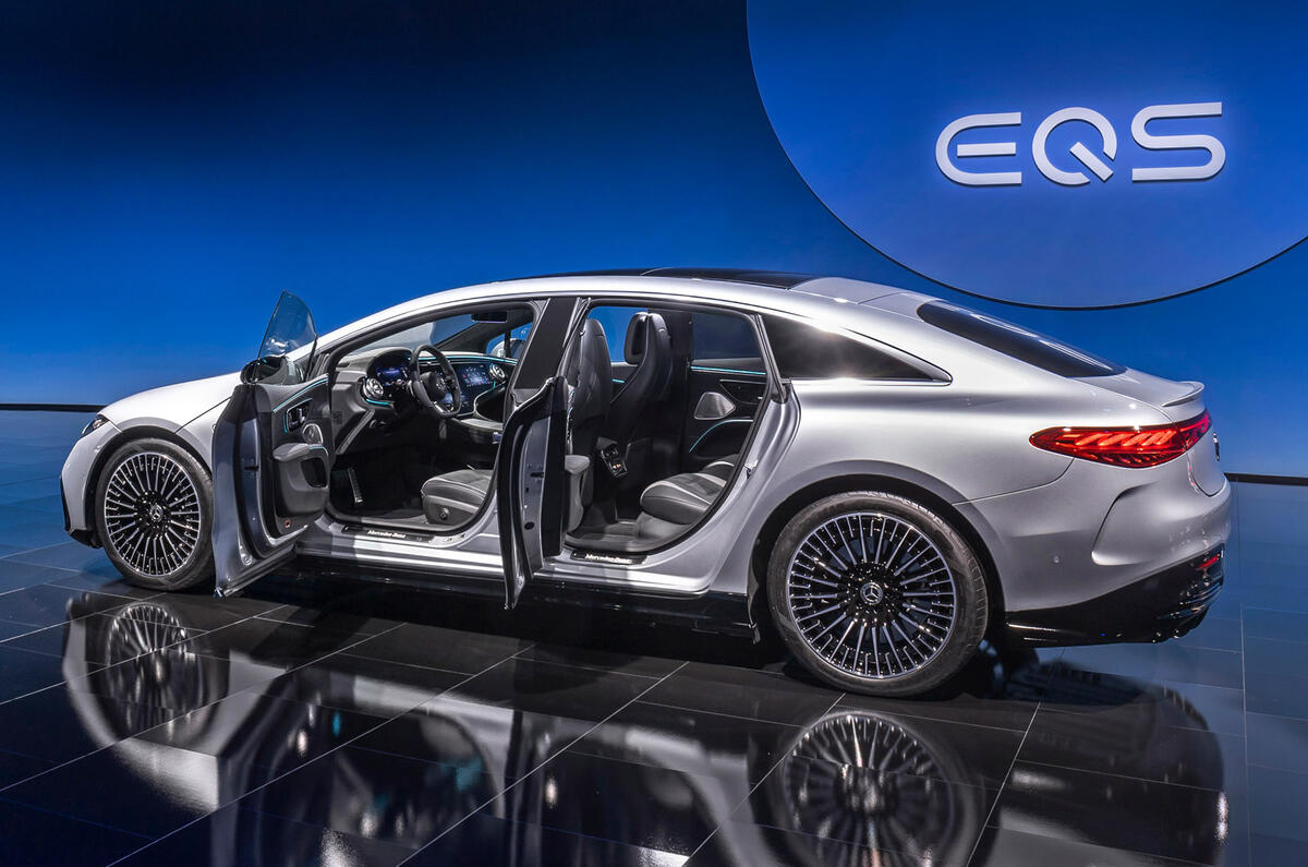 91 Mercedes EQS official reveal images doors open