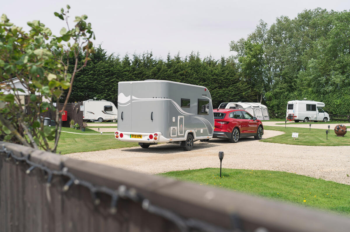 91 skoda enyaq iv 80 towing caravan rear 91 skoda enyaq iv 80 towing caravan rear