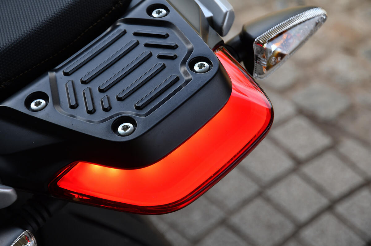 Off throttle braking levels can be set by app on the Zero Motorcycles SR/S  Off throttle braking levels can be set by app on the Zero Motorcycles SR/S