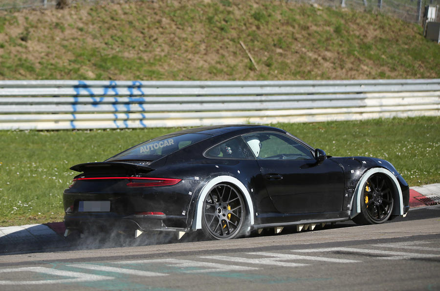 2018 Porsche 911 spotted testing at Nürburgring track ...