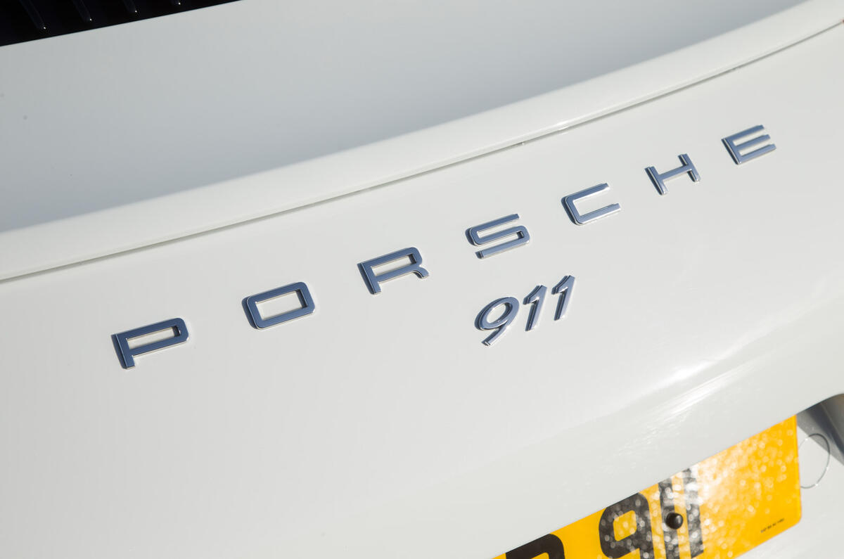 Porsche 911 Carrera S