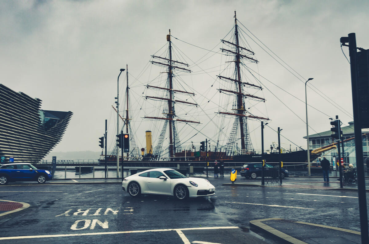 92 A911 on the A911 feature boat 92 A911 on the A911 feature boat