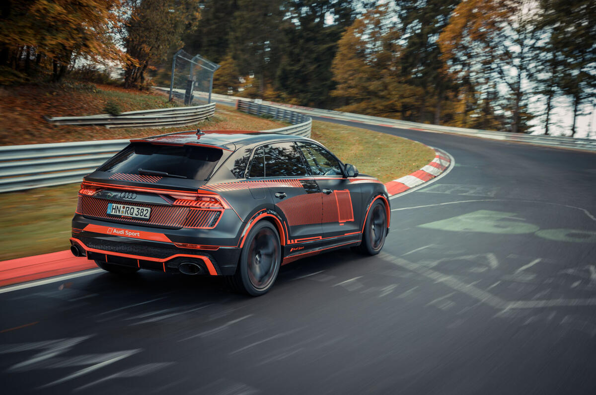 Audi RS Q8 2020 camo ride - track rear