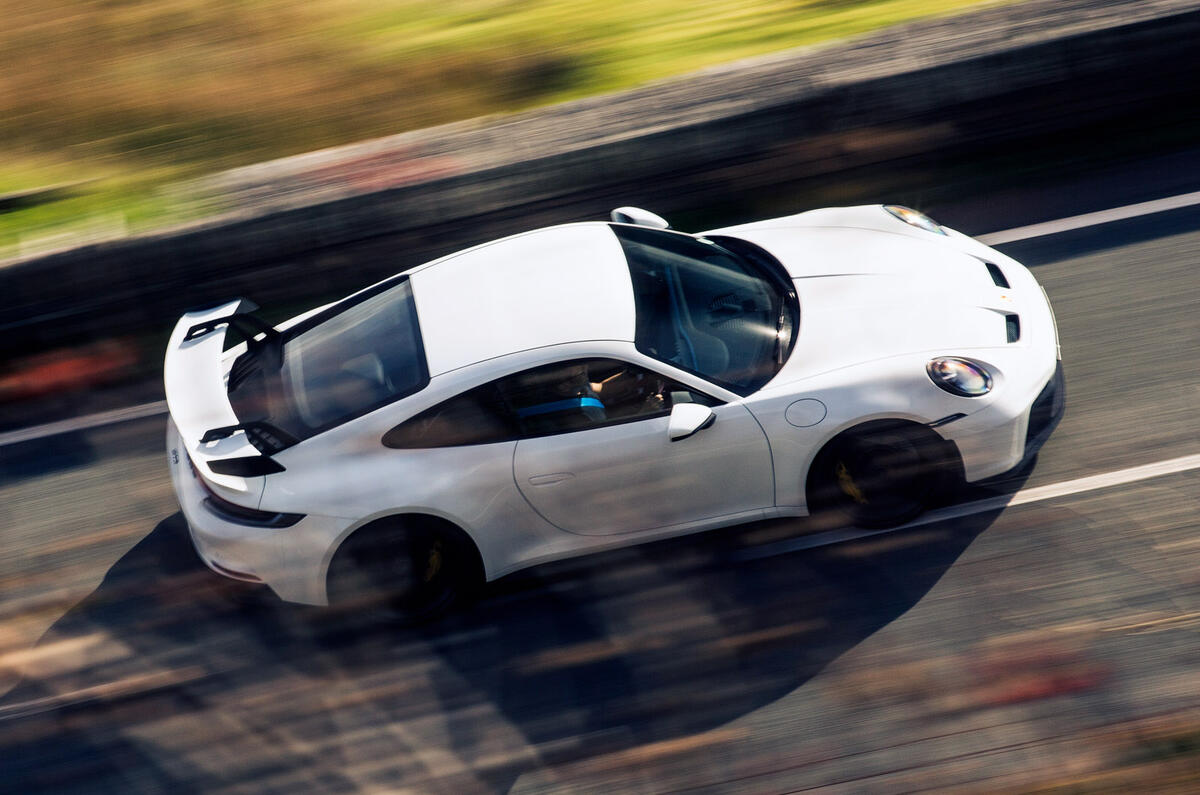 92 BBDC 2021 Final three Porsche road aerial