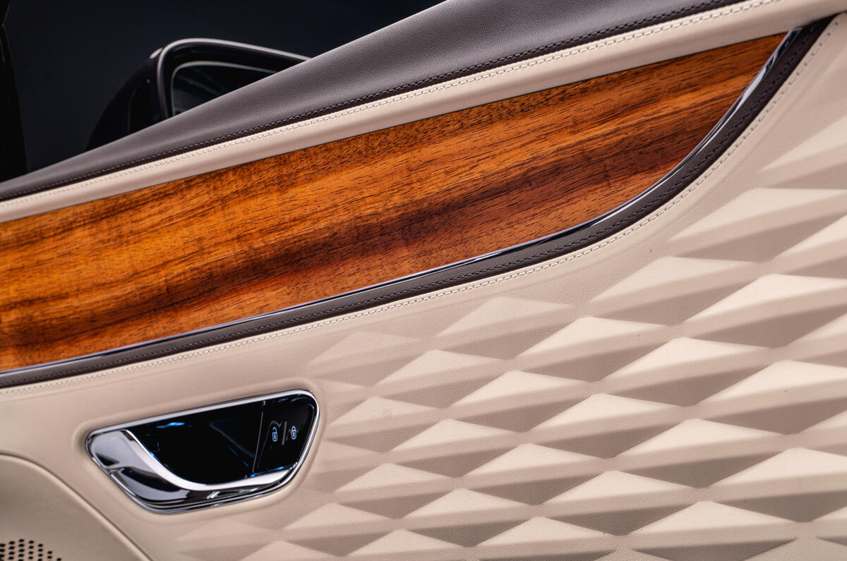92 Bentley Flying Spur Odyssean Edition official wood 92 Bentley Flying Spur Odyssean Edition official wood