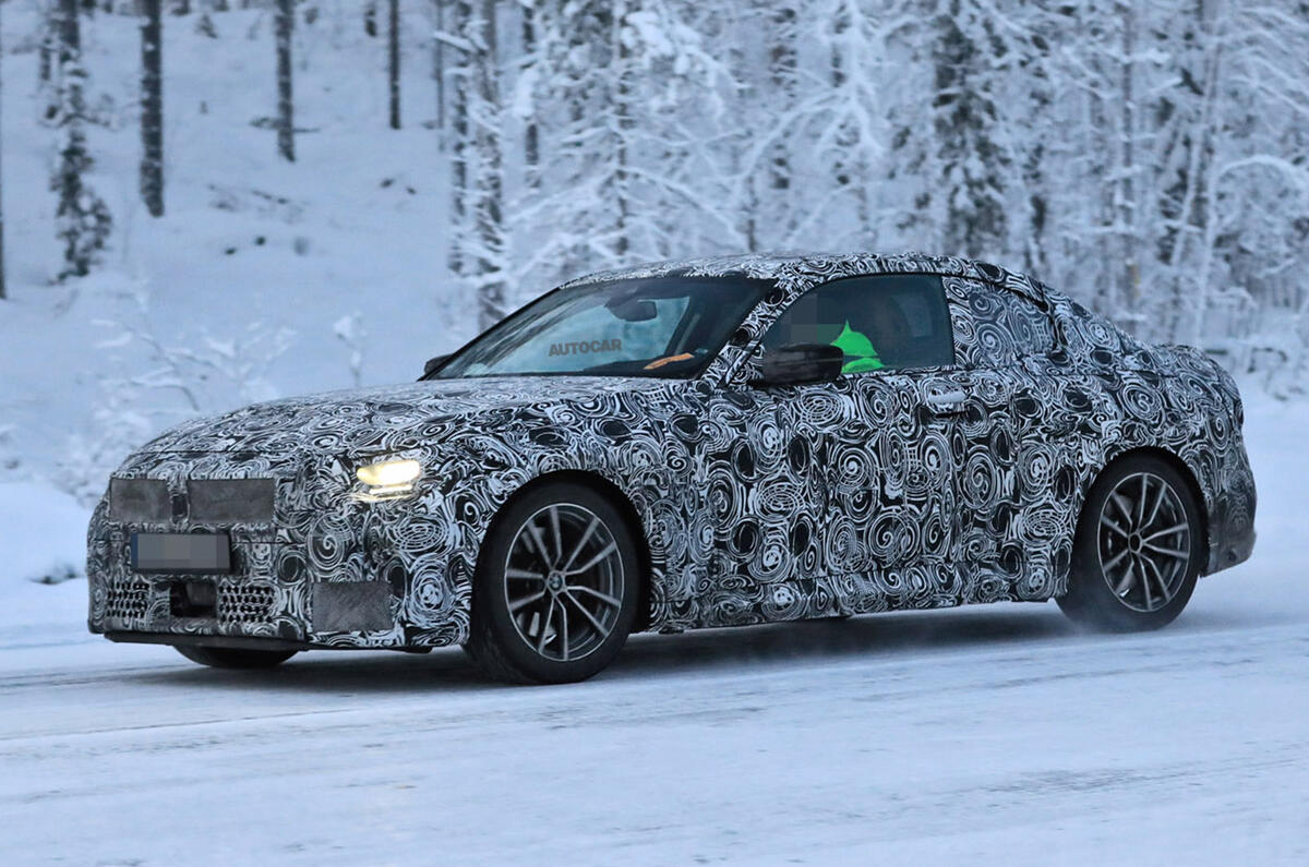 BMW 2 Series Coupe winter test spy images - front BMW 2 Series Coupe winter test spy images - front