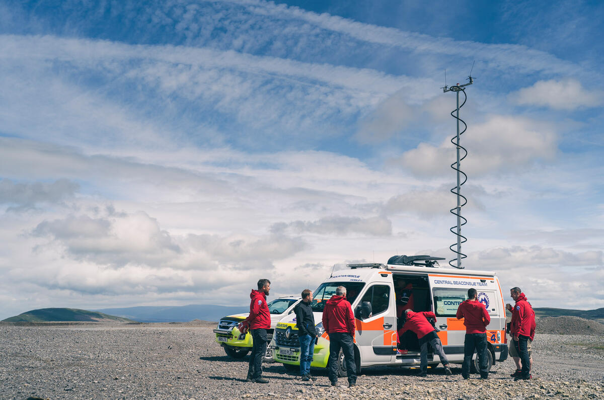 92 central beacons mountain rescue van 92 central beacons mountain rescue van