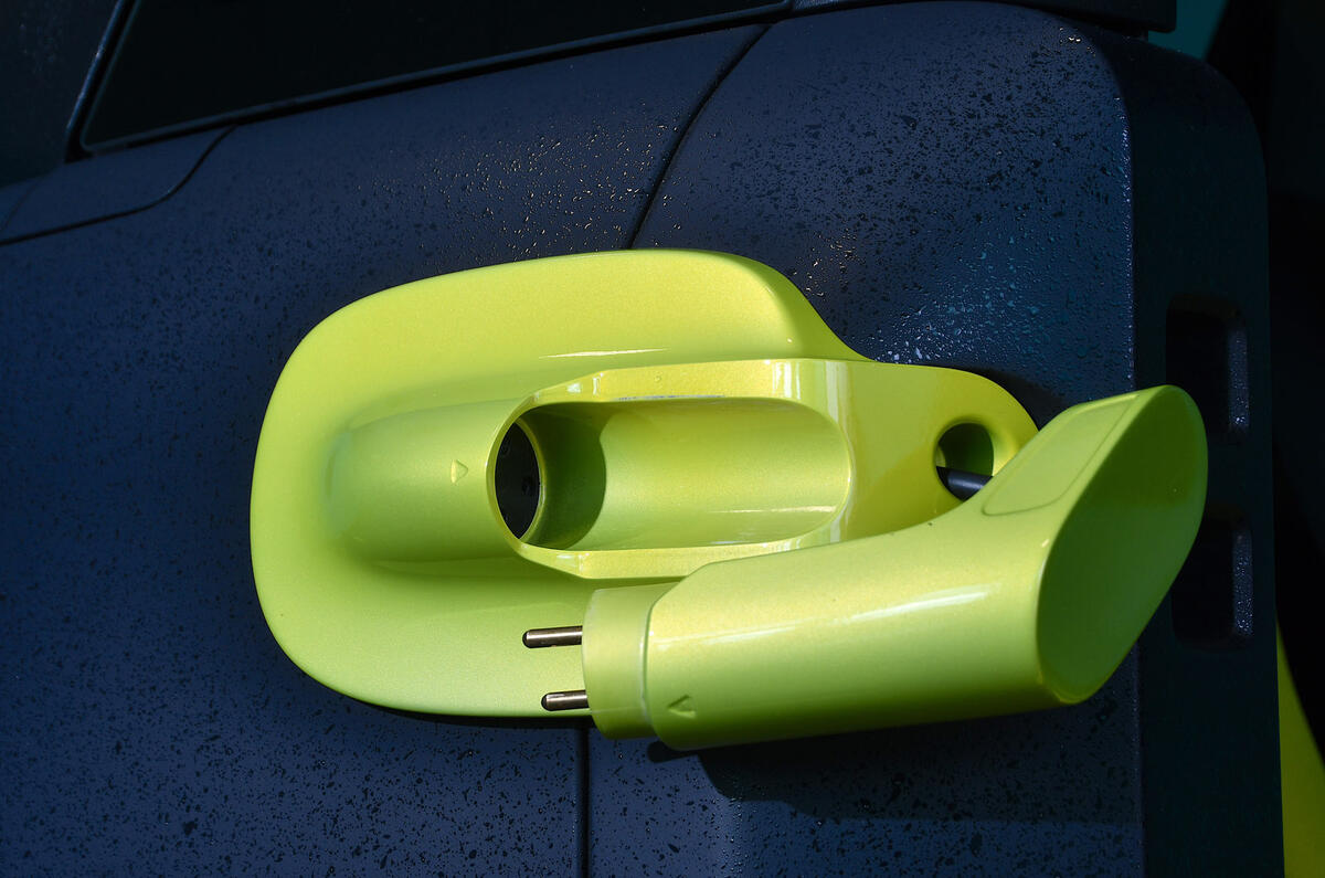 92 Citroen Ami Beach 2022 drive Autocar door handles 92 Citroen Ami Beach 2022 drive Autocar door handles