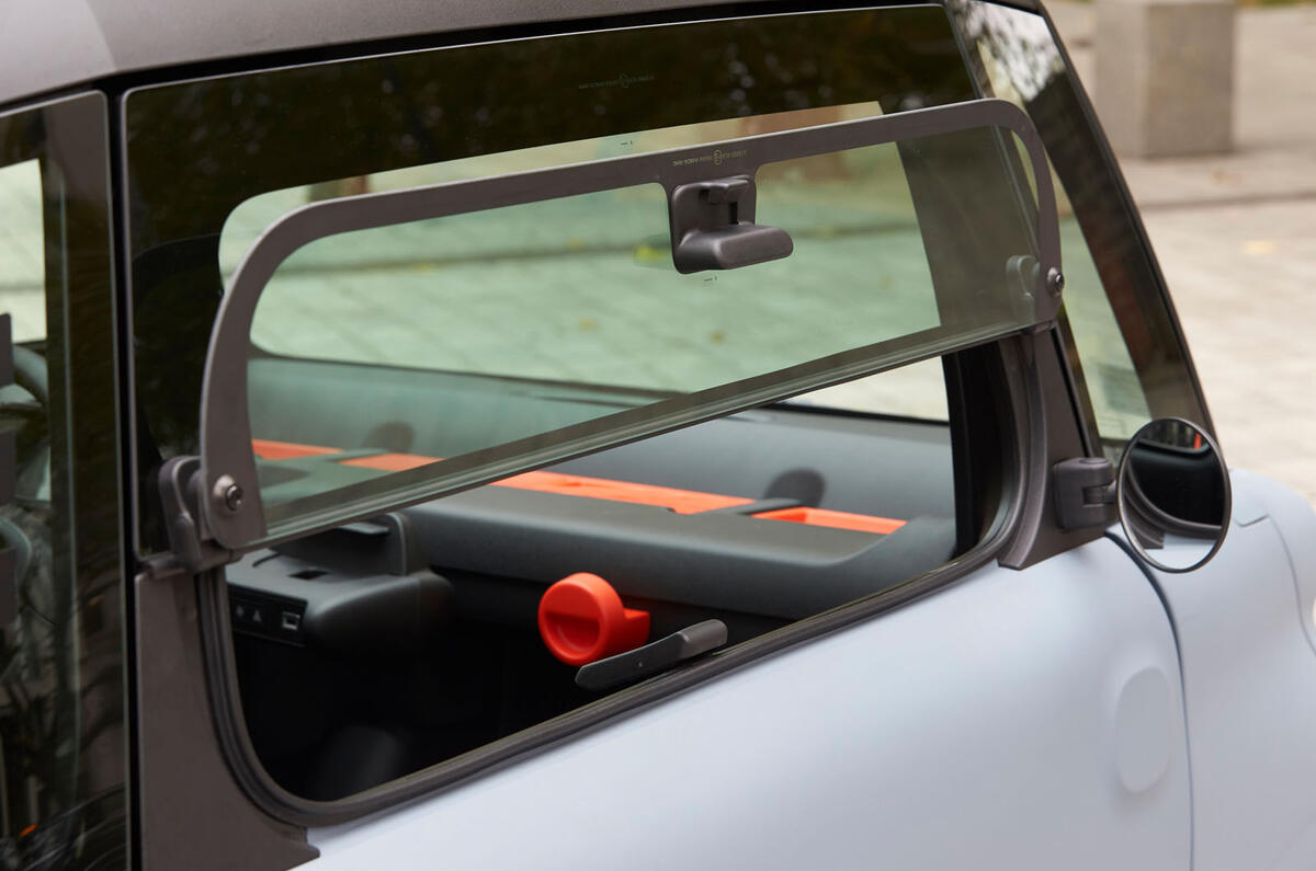 Citroen Ami (LHD) 2020 UK first drive review - windows