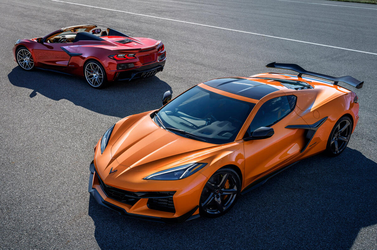 92 Corvette Z06 2023 official reveal images convertible 92 Corvette Z06 2023 official reveal images convertible